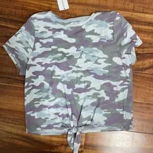 Calvin Klein Top size large NWT